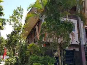 Madarana Hotel