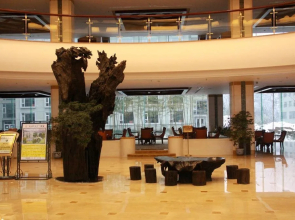 Huasheng Hot Spring Hotel