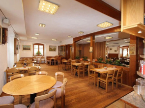 Hotel Adler