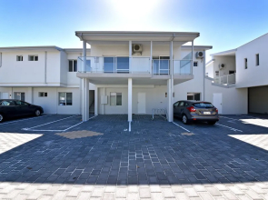 Stylish Apartment near Perth City 2210