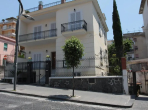 Partenope's house
