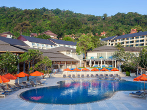 Diamond Cliff Resort & Spa, Patong Beach