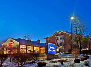 Hampton Inn & Suites Cleveland/Independence