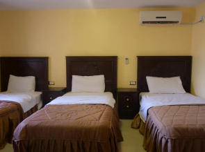 Cleopetra Hotel