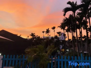 Wanning Haipan Lushan Surfing Homestay