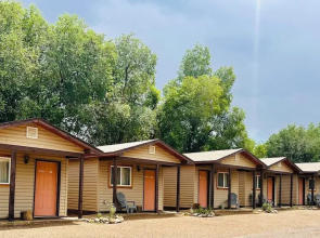 Moosehead Lodge & Cabins