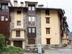 Acogedor Apartamento En Biescas Con Chimenea Y Garaje