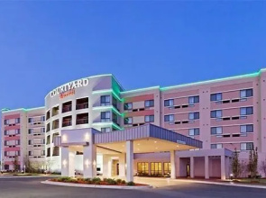 Courtyard Tulsa Woodland Hills