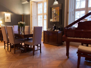 The Three Sisters Hotel