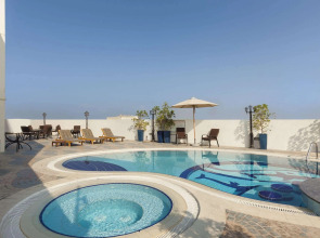 Отель Howard Johnson by Wyndham Bur Dubai