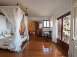 Villa Mirabello Suites