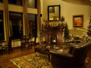 Arrowhead Manor Bed & Breakfast Inn & Event Center