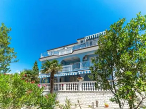 Villa Blue