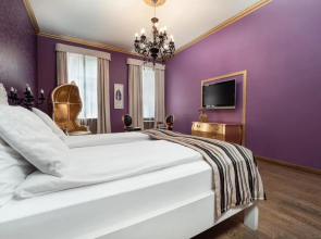 The Honest Budapest by Chic & Basic