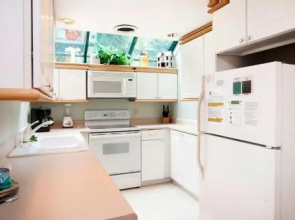 Seapines 599 Wildwood spa