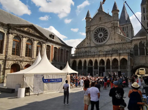 Appartement et parking privatif le long de l Escaut