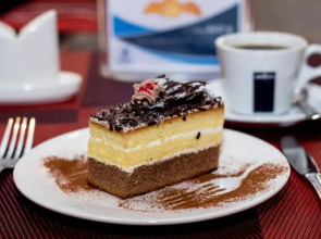 Отель Al Maha Regency