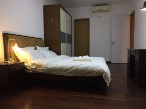 Luck Service Apartment