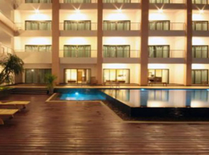 Paragon Suites Resort