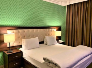 Lancaster hotel apartments