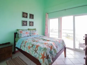 Suite G303 Mara Laguna