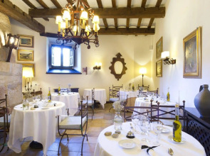 Parador De Cangas De Onis