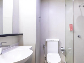 Easy Planet Bangkok Surawong