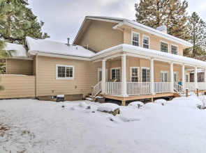 Klamath Falls Home w/ Resort Amenities!