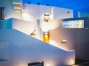 Marquise Suites - Adults Only