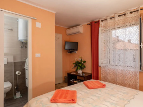 Rooms Edna