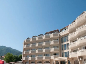 Selen Hotel Icmeler