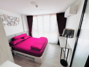 Luxurious 1 and Half Bedroom Condo With Resort-style Amenities in Nonthaburi