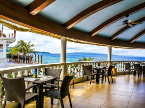 Monaco Suites de Boracay