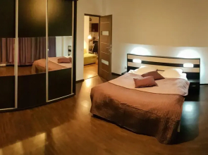 Bucharest Wander - Old Town Apartments