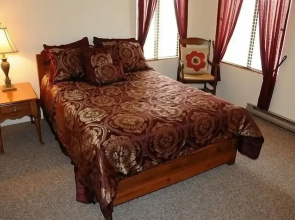 Seven Springs Swiss Mountain 1 Bedroom Standard Condo by RedAwning
