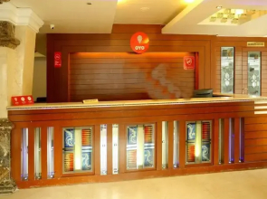 Oyo 9954 Emarald Hotel