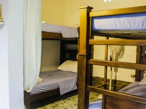 Playa Samara Hostel