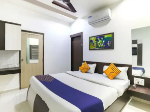 Hotel Atithi - Opposite Shreeji Hospital