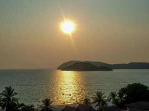 Royal Agate Beach Resort