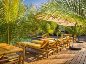 Pacific Pearls Lodge