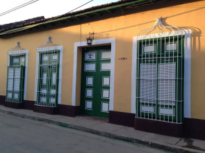 Casa Jesús María 407