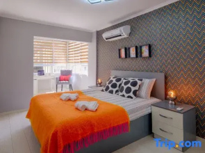 Hadrian Nest 3BR Apartment Opposite Hadrian’s Gate