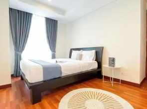 Spacious 2Br Apartment With Private Lift At The Kencana Residence