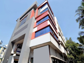 OYO Flagship 22643 Hotel Majestic Deluxe Lodging