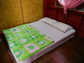 World Homestay