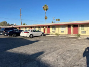 Sai Park Motel