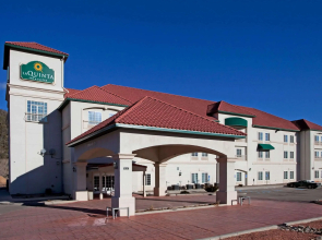 La Quinta Inn & Suites by Wyndham Ruidoso Downs