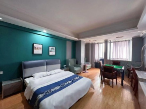 Luoyang Kaiyuan lakeside Hotel(洛阳开元湖畔酒店（洛阳宝龙城市广场店）)
