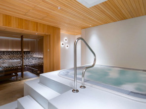 Отель Radisson Blu Lietuva