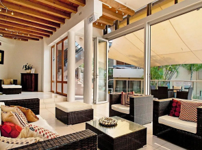 Noosa International Resort